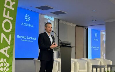Costa Rica: Líderes y expertos se reúnen para impulsar cambios en el sector Servicios