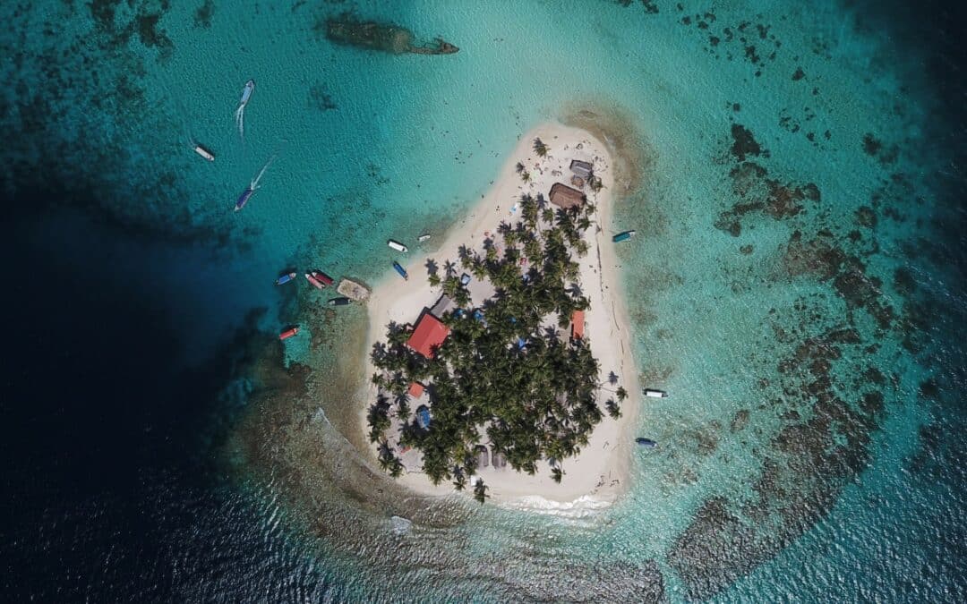 Dos tesoros panameños entre las 100 playas más icónicas del mundo