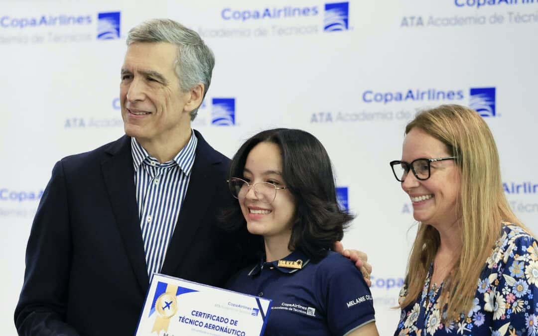 Copa Airlines gradúa a 47 técnicos aeronáuticos, con mayor presencia femenina en el sector