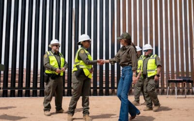 EE.UU. pinta de negro el muro fronterizo para elevar su temperatura y evitar escaladas