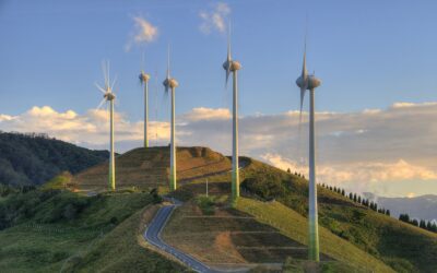 Parlamento de Nicaragua autoirza millonario préstamo con China para una planta de energía eólica