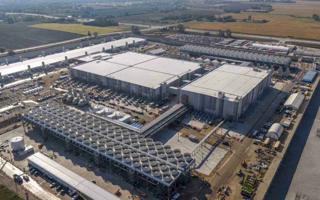 Microsoft prepara el centro de datos de IA “más potente” del mundo y dobla su inversión