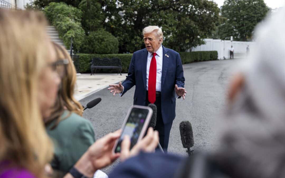 Trump insta a convertir “ciudades peligrosas” de EE.UU en campos de entrenamiento militar