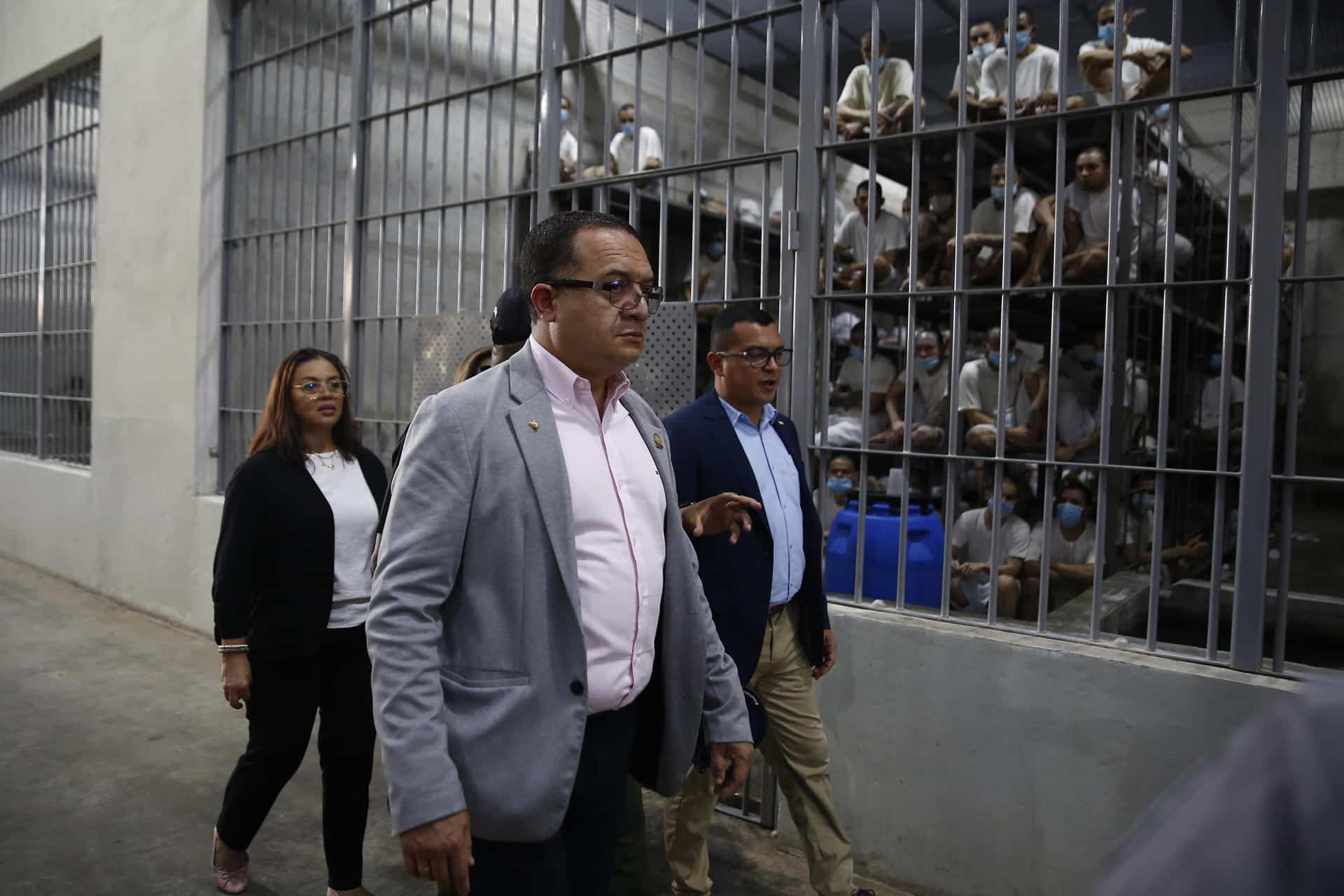 Costa Rica espera concluir en junio de 2026 una cárcel inspirada en el modelo salvadoreño