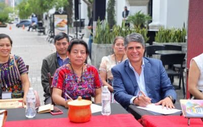 Ciudad Cayalá y la Red Global de Empresarios Indígenas firman alianza para impulsar la eononomía local e inclusión cultural en Guatemala