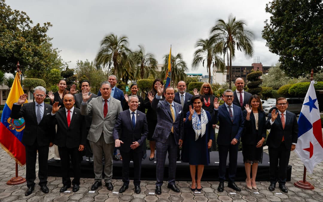 Ecuador y Panamá coinciden en “necesidad urgente” de combatir juntos el crimen organizado