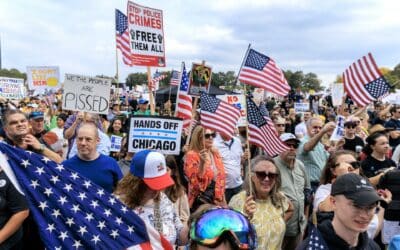 Millones de personas en todo EE.UU. protestan contra Trump: “No queremos Reyes”