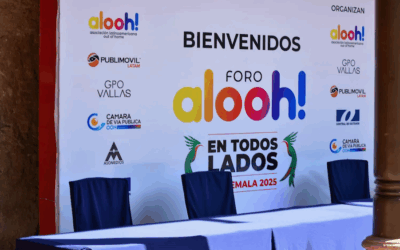 Publimovil & Infinity Media destacan en el Foro Alooh LATAM 2025 en Antigua Guatemala