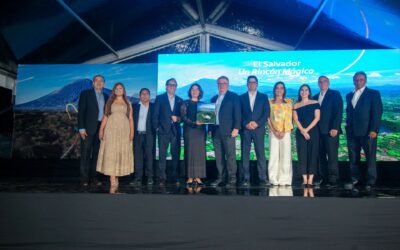 Bancoagrícola lanza el libro “El Salvador, el lenguaje de los volcanes”