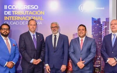 Panamá acelera reformas para salir de listas fiscales