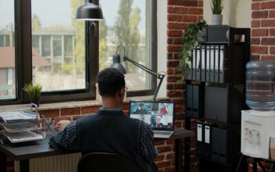 El trabajo remoto abre la puerta al espionaje digital