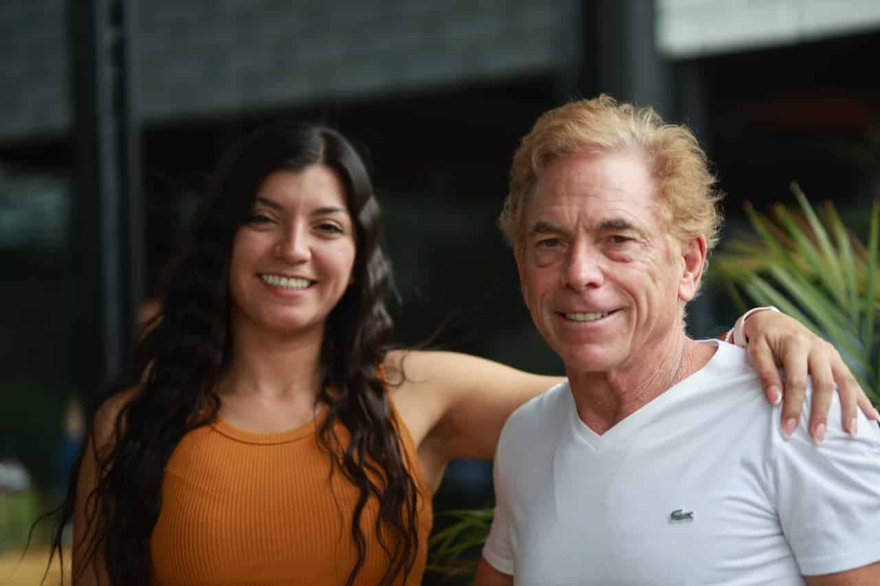 Mariela Gamboa y Bruce Molzan