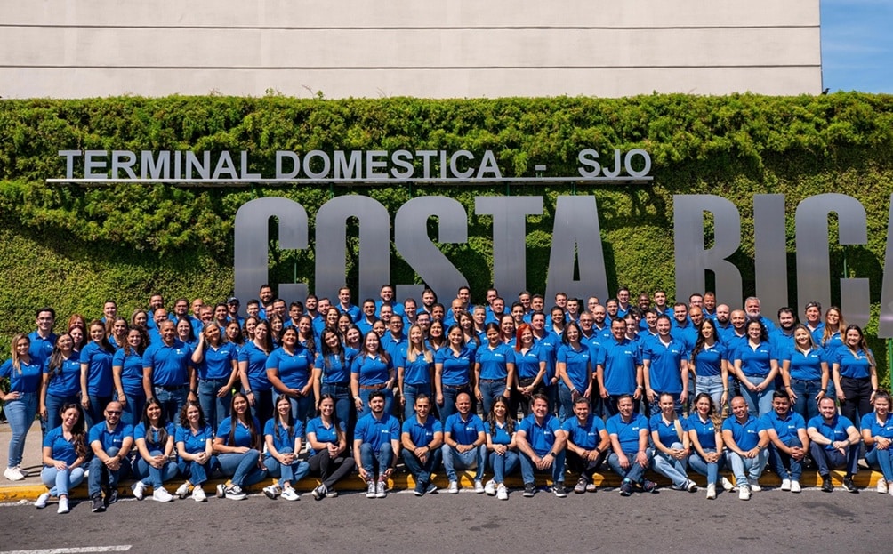 Aeris vuela alto gracias a sus colaboradores