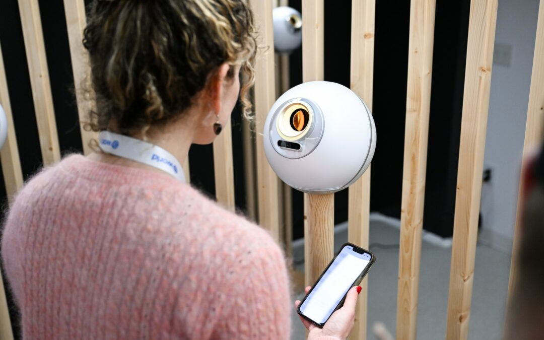 Nueva World App: chat encriptado y pagos globales para todos