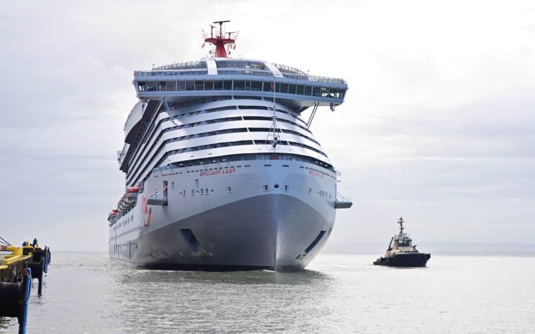 Arribo inaugural de la línea Virgin Voyages refuerza el posicionamiento de Costa Rica como destino de cruceros de alto valor