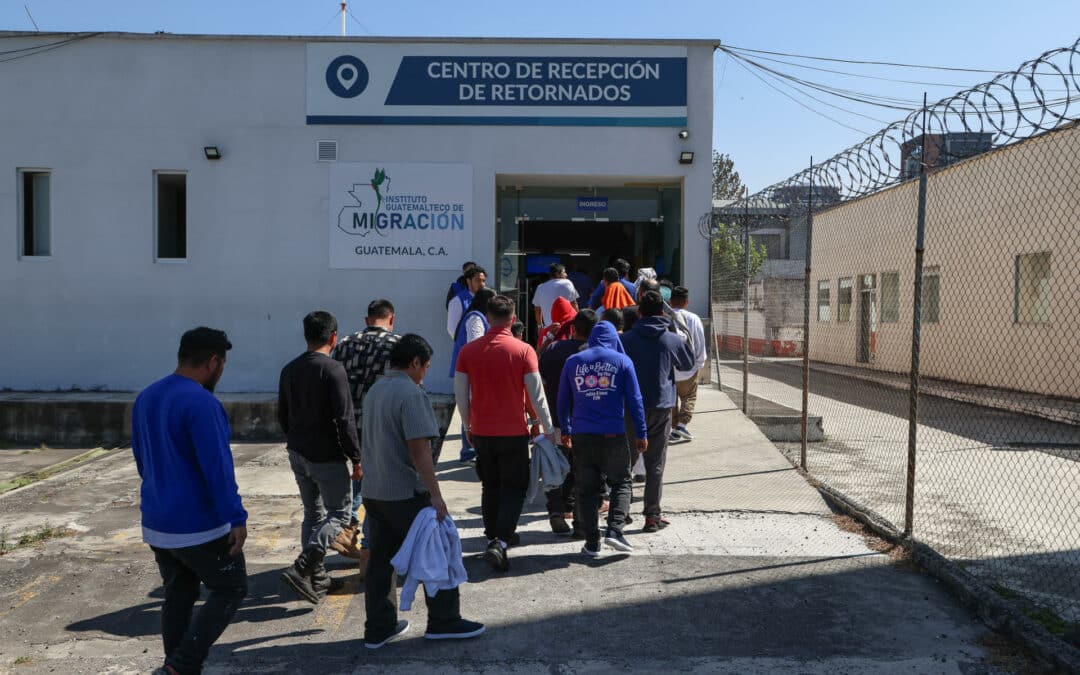 Guatemala recibe los primeros vuelos de deportados desde EE.UU. de 2026